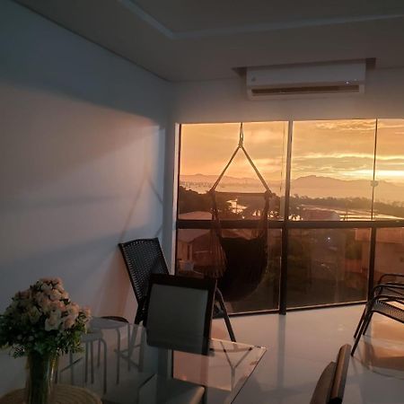 Ap Amplo Com Vista Para Mar Com 3 Suites Florianopolis Exterior photo