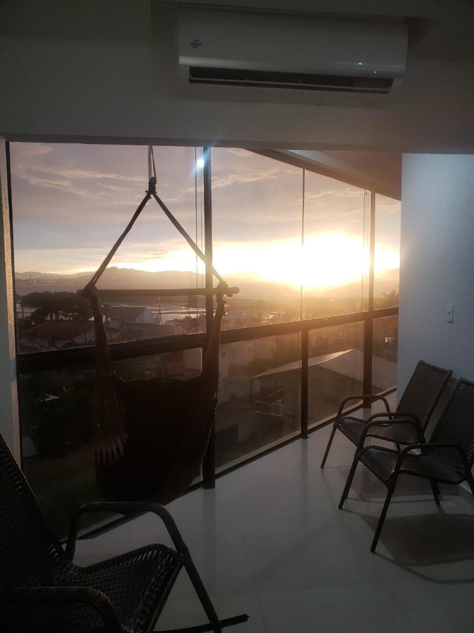 Ap Amplo Com Vista Para Mar Com 3 Suites Florianopolis Exterior photo